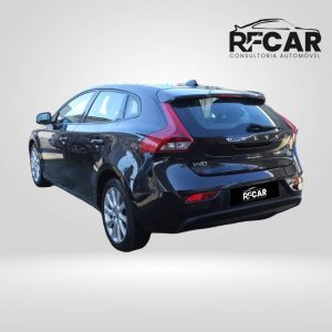 carros - 2025-04-30T193355.220