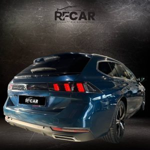 Carro escuro - 2025-05-11T124942.787