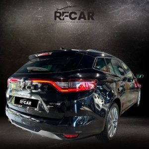 Carro escuro - 2025-05-11T164328.982
