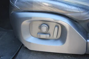 10253905001_omeustand_foto