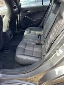 10254024327_omeustand_foto