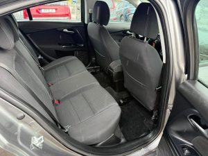 WhatsApp Image 2025-11-17 at 15.25.177